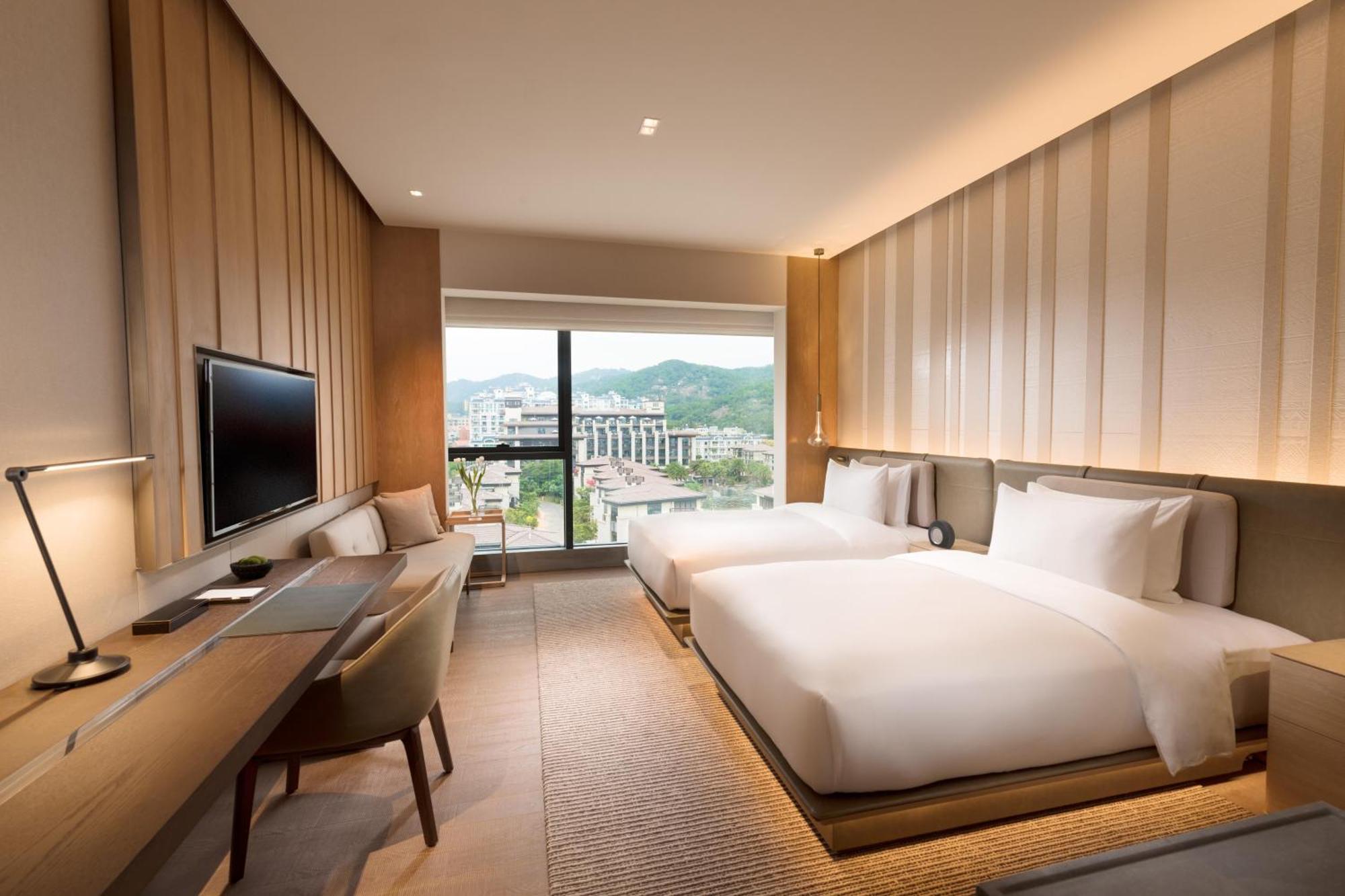 Joyze Hotel Xiamen, Curio Collection By Hilton Bagian luar foto
