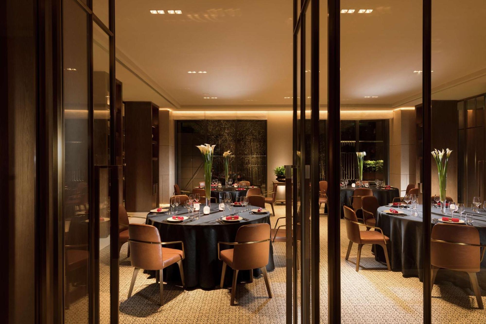Joyze Hotel Xiamen, Curio Collection By Hilton Bagian luar foto